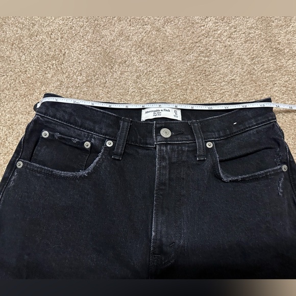 Abercrombie & Fitch The Mom High Rise Black Distressed Jeans Size 27/4 - Picture 4 of 8